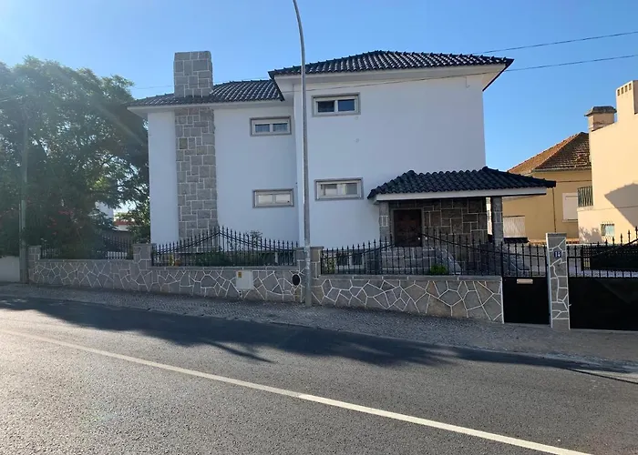 Beautiful Private Room Next To Lisbon - New