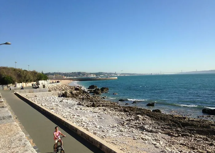 Beautiful Private Room Next To Lisbon - New
